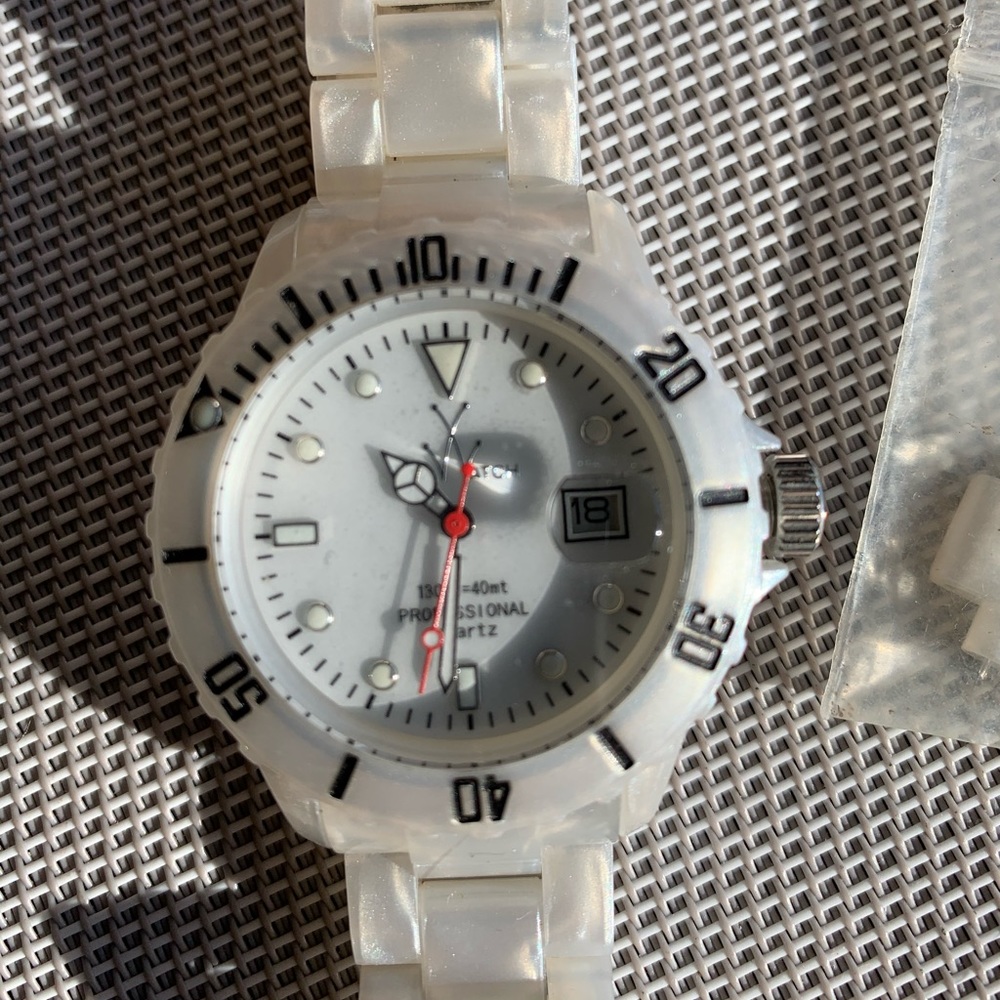 White Pearl Toy Brand watch